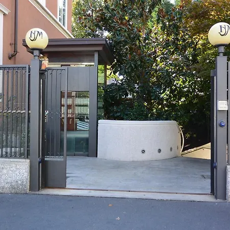 Metro Otel 3*