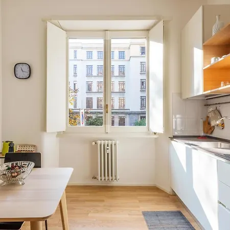 Easylife - Santa Maria Valle 4 - Duomo Apartman