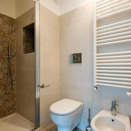 Easylife - Santa Maria Valle 4 - Duomo Apartman Milánó