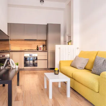 The Rent - Close To Porta Romana شقة ميلان