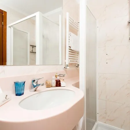 Berna Hotel 4*