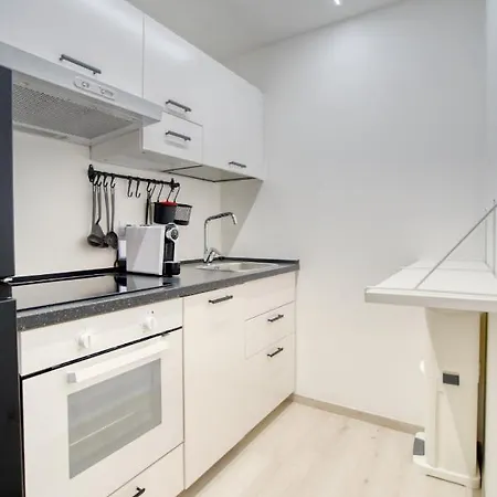 Suzzani 273 Hotel