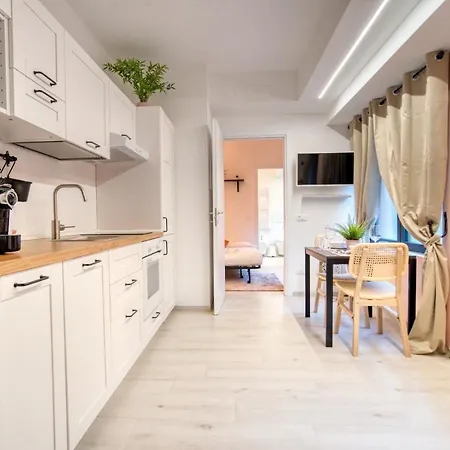 Otel Suzzani 273 Milano