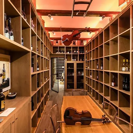 Hotel Ristorante Cavalluccio Marino 3*