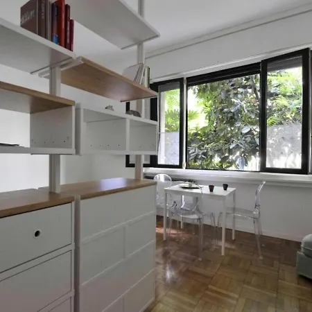 Apartman Antonio Banfi *