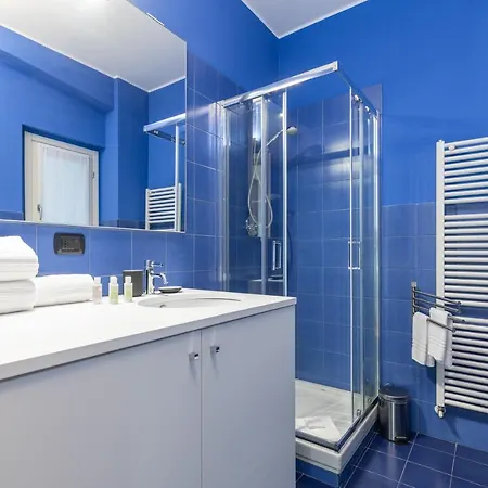 Appartement Beplace In Isola Milaan