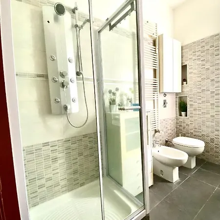 Life - Fiera - San Siro 公寓 *