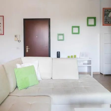 Murat 7 Apartment