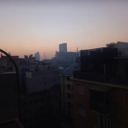 Bilocale 7 Piano Balcone Vista Skyline