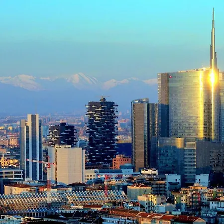 Citylife - Fiera - 100m M1 - Ac -wi-fi Apartment *