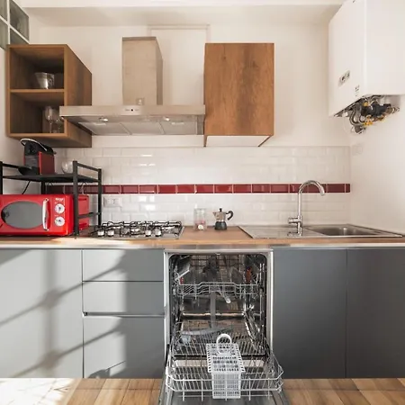 Apartman Renovated Duplex Apt Sempione & Arco Della Pace