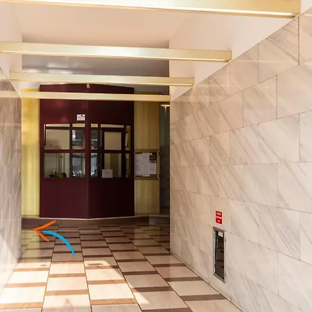 Gioia Short * ميلان