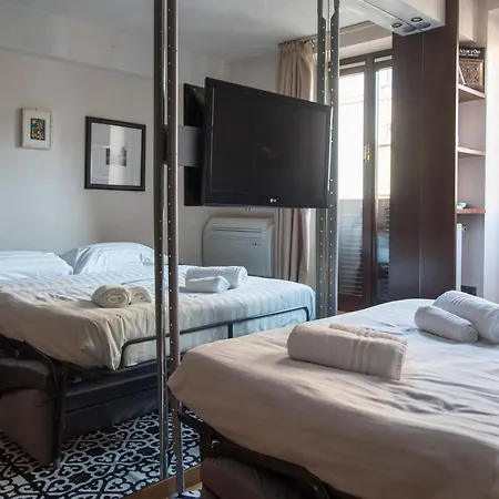 Youhosty - Duomo * Milano