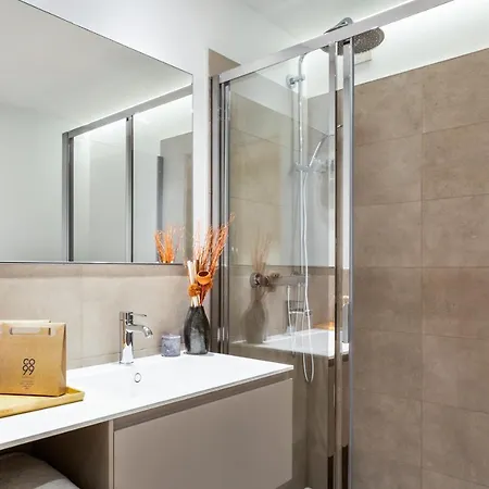 Apart-hotel Co99 Art Building 4*