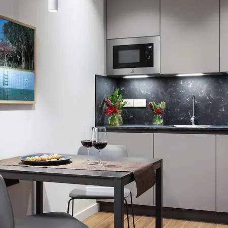 Co99 Art Building Apart Otel Milano