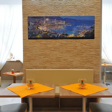 Montecarlo Hotel Mediolan