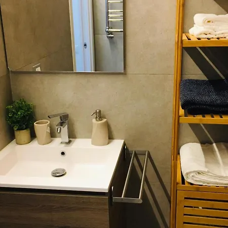 Monem's House Portello Milano