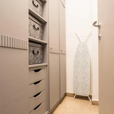 The Rent - In Studi District * Milano