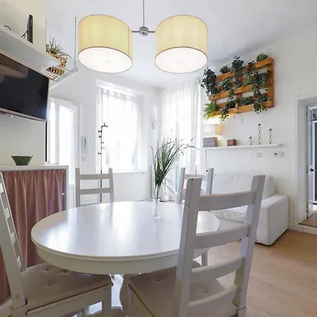 Contempora - Bilocale A Pochi Passi Piazza Baiamonti Lejlighed