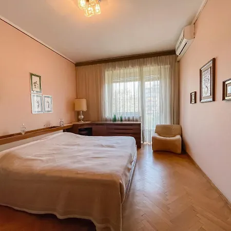 Arco Della Pace Apartman *