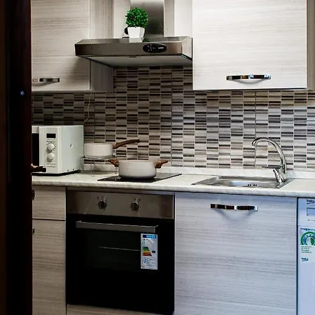 Lorenteggio 209 Bed & Breakfast Milaan