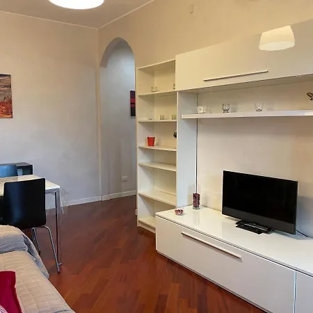 Adriano Metro & Comfort - Affitti Brevi Italia