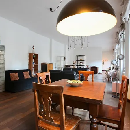 Lovely - Beautiful Loft With Terrace In Porta Romana Milánó