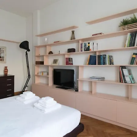 Papiniano 18 Appartement *
