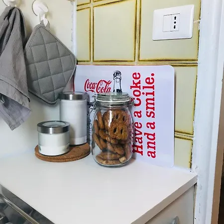 Διαμέρισμα Cozy 3 Km Away From Duomo Μιλάνο