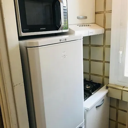 Διαμέρισμα Cozy 3 Km Away From Duomo *