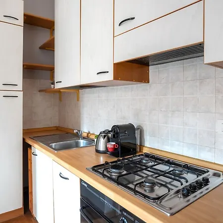 Navigli-duomo With Netflix+wifi Apartamento *