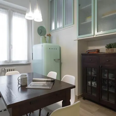 Appartement Papiniano 18 *