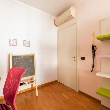 Rogoredo With Garage Milan