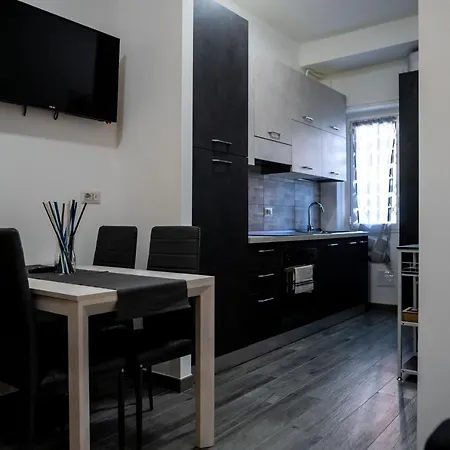 L'arche Lodovico Il Moro - House On The Navigli River Apartman *