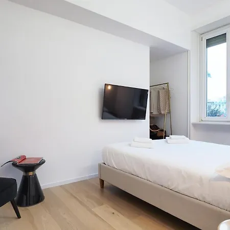 Contempora - One-bedroom Near The Park Montenapoleone - Brera *
