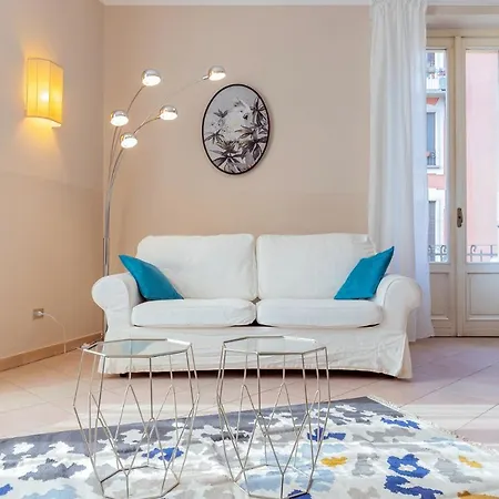 Retreats Navigli Apartament *