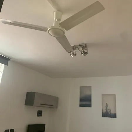 Apartamento New Luxury Apartment, City Center