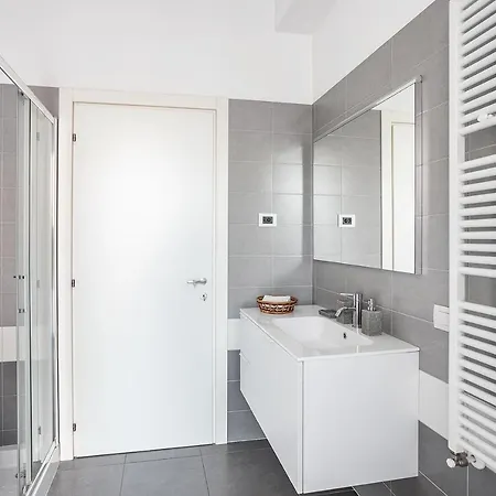 3 Bocconi Navigli 아파트 *