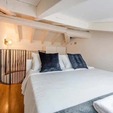 Royal - Centro Brera *