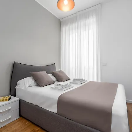 Casa Da Moda * מילאנו