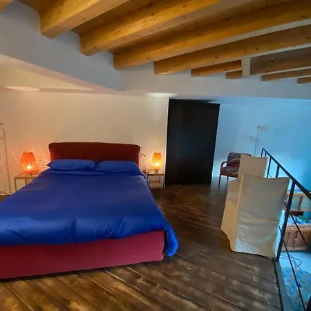 Open Space City Center Con Terrazzo E Due Bagni Appartement *