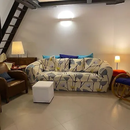 Appartement Open Space City Center Con Terrazzo E Due Bagni Milaan