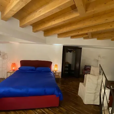 Open Space City Center Con Terrazzo E Due Bagni *