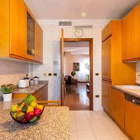 Fara Haus Deluxe - 2 Bedrooms *