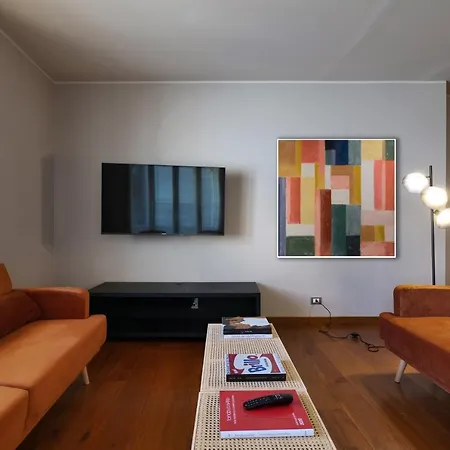Castello Luxury - In The Heart Of Milano