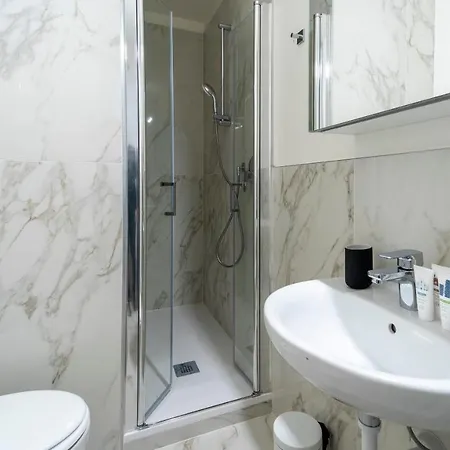 Italianway - The B Village Business Milano