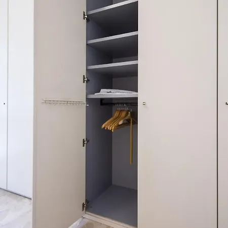 Contempora - Elvezia 8 - E11 *