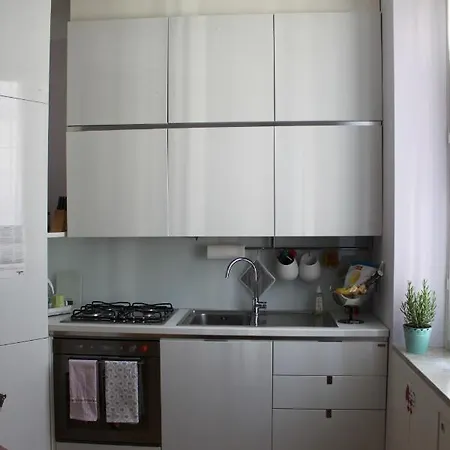 Apartman Squisito In Stabile Vecchia Milánó