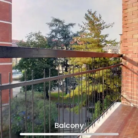 Metro Famagosta - Luminoso Con Balcone Free Wifi & Parking Apartment *