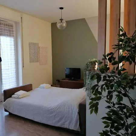 Negrelli Home - Vicino Ai Navigli - Ampio Bilocale Apartamento
